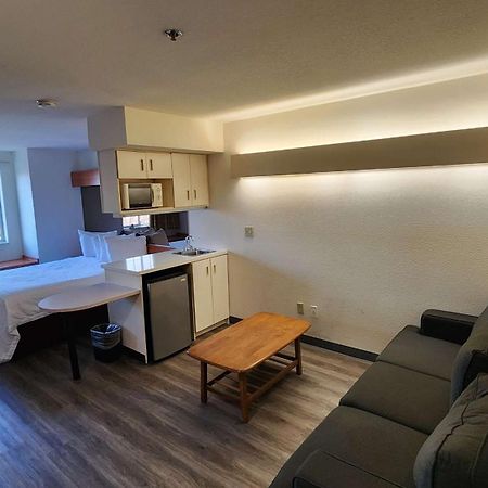 Surestay By Best Western Sacramento South Natomas Extérieur photo