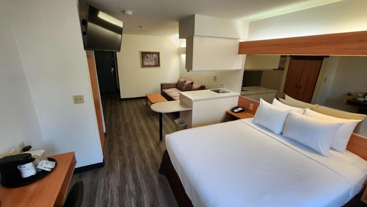 Surestay By Best Western Sacramento South Natomas Extérieur photo