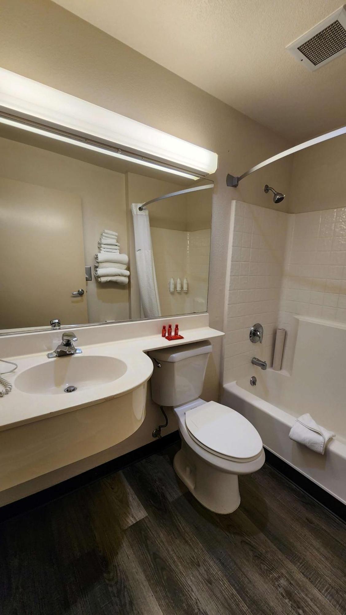 Surestay By Best Western Sacramento South Natomas Extérieur photo